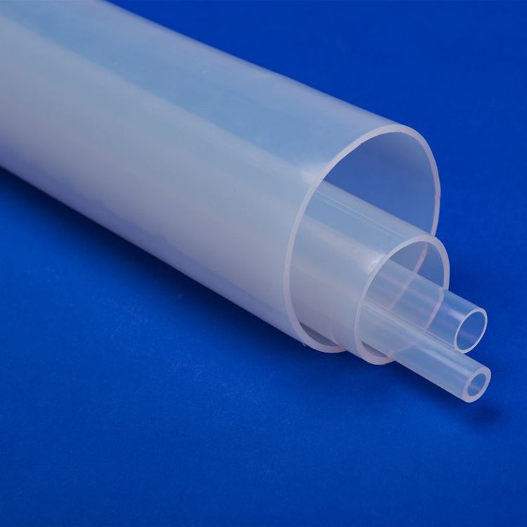 挑選PFA直管時(shí)，性能很重要